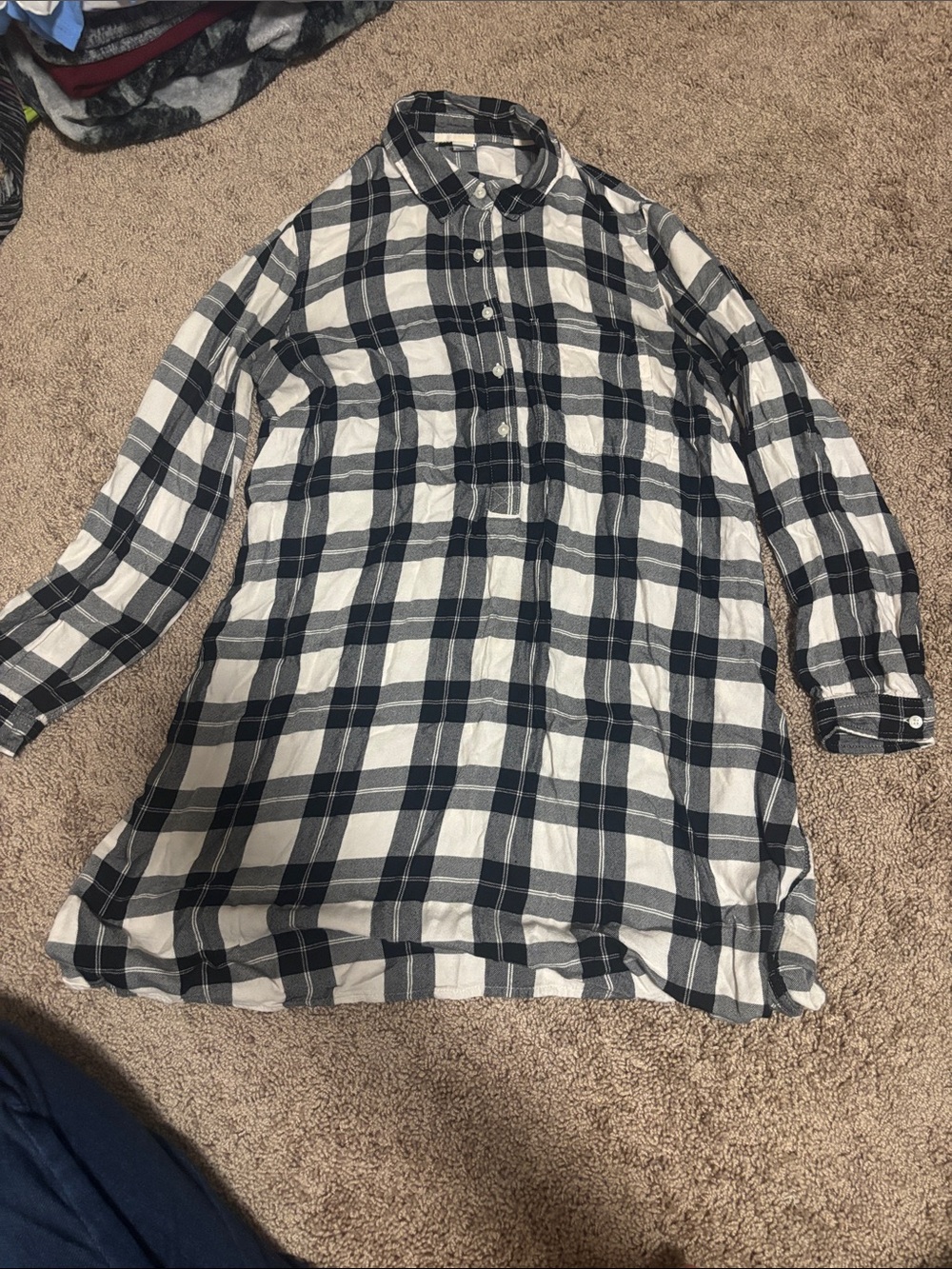 Old Navy Navy and White Plaid Button-Down Tunic